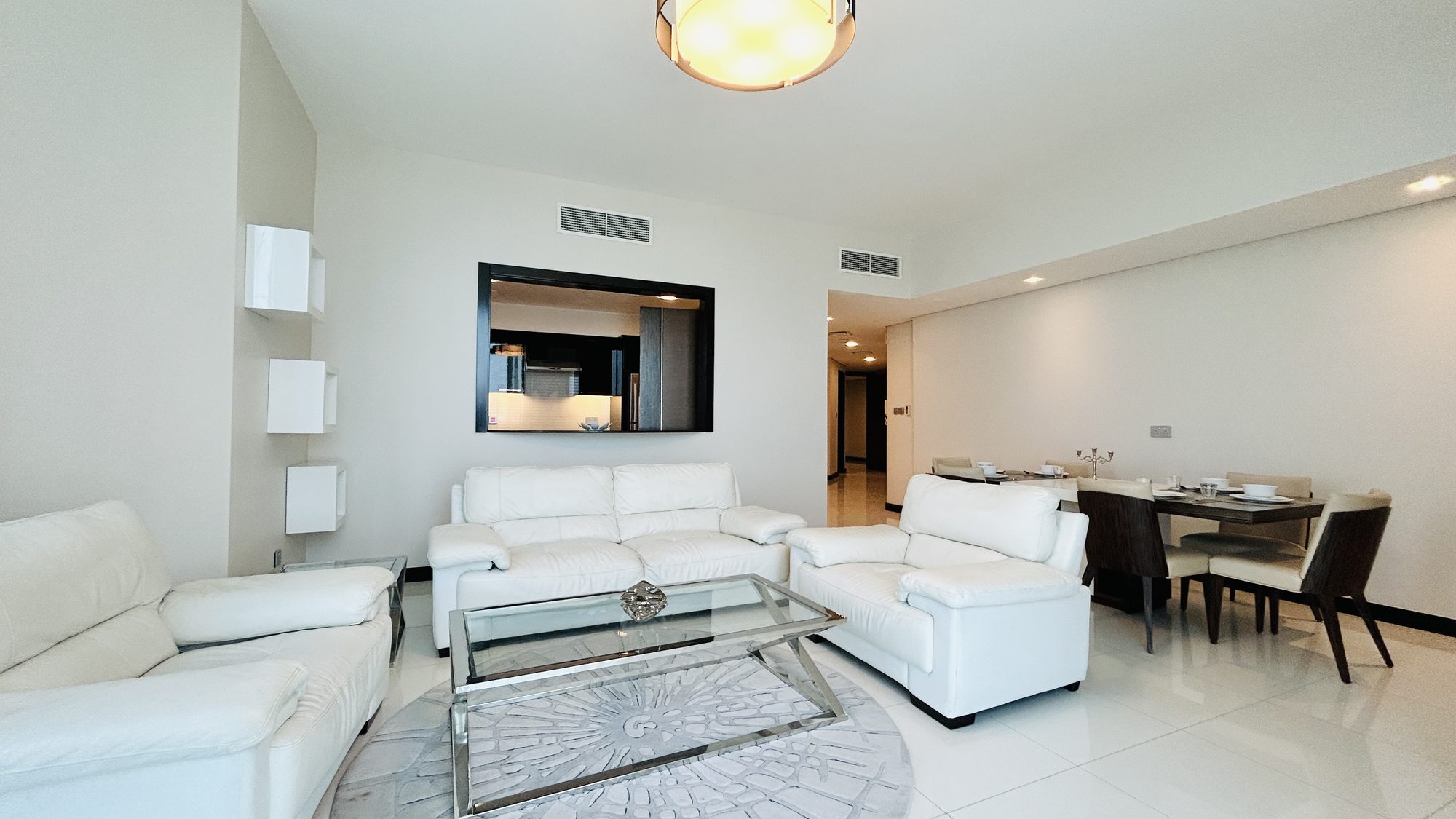 Two Bedroom Apartment with Pool and Gym