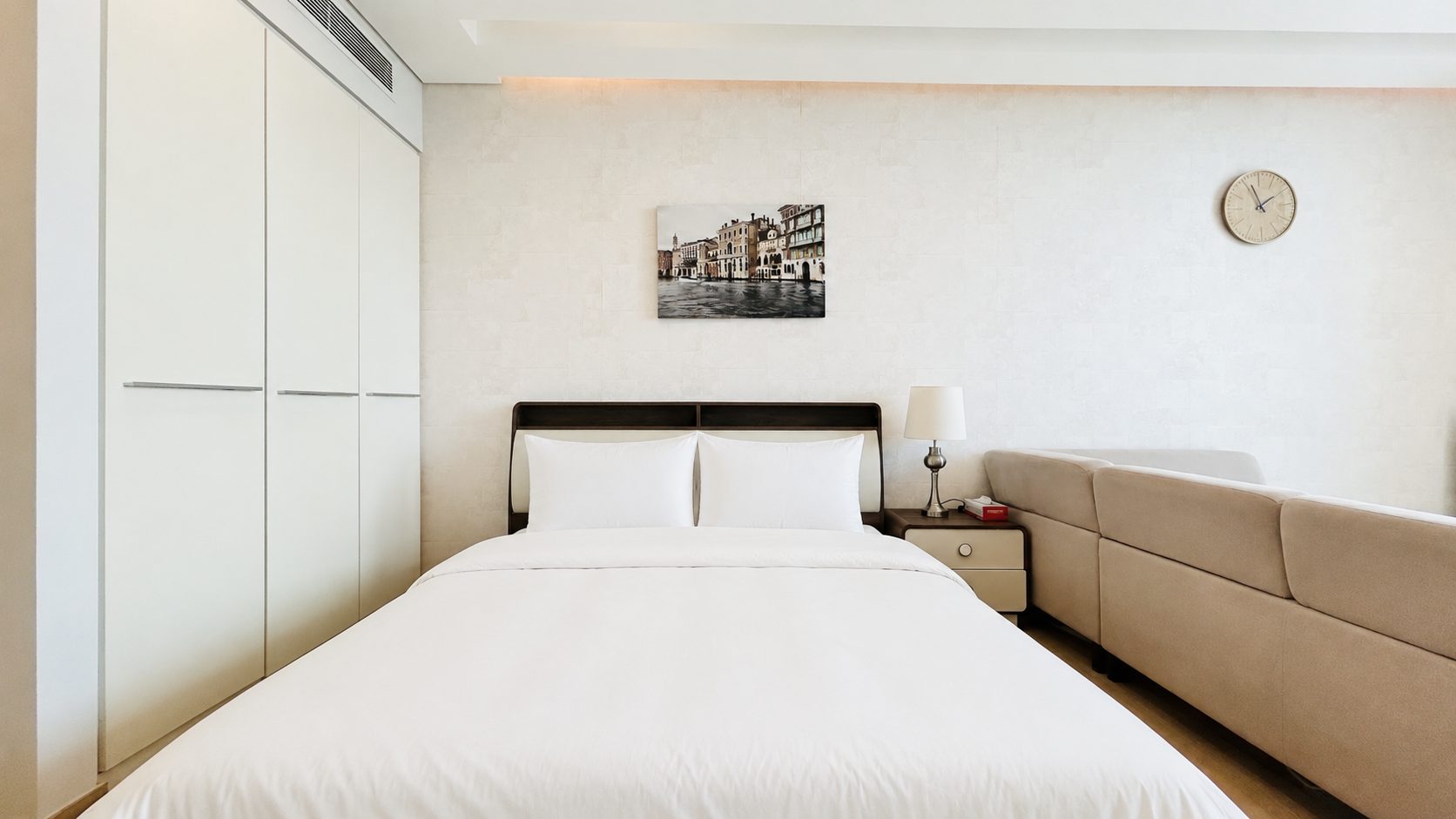 One-Bedroom Apartment with Shared Facilities