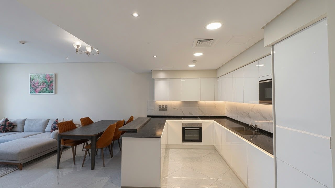 Two-Bedroom Apartment with Four Bathrooms
