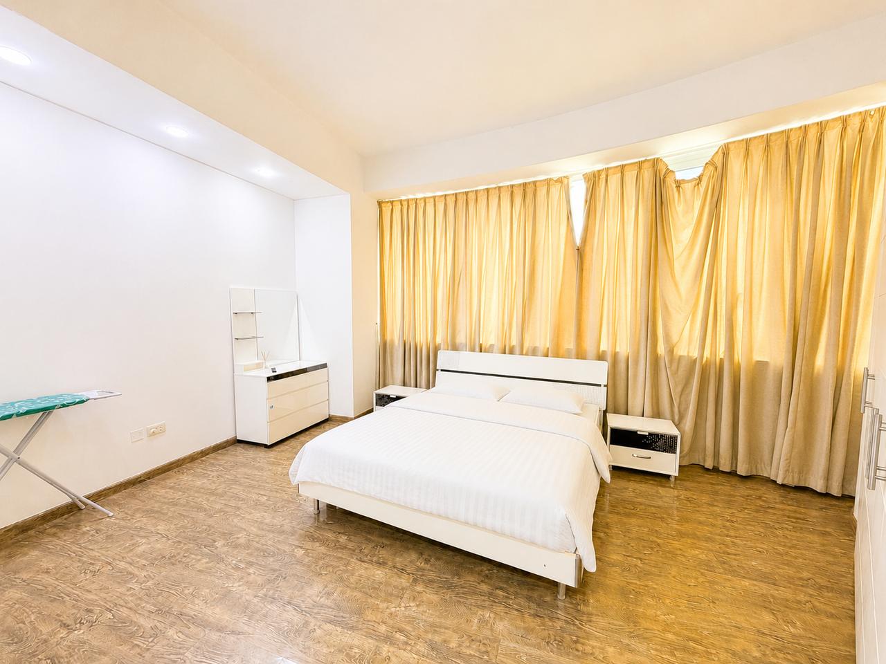 Two-Bedroom Apartment with Three Bathrooms
