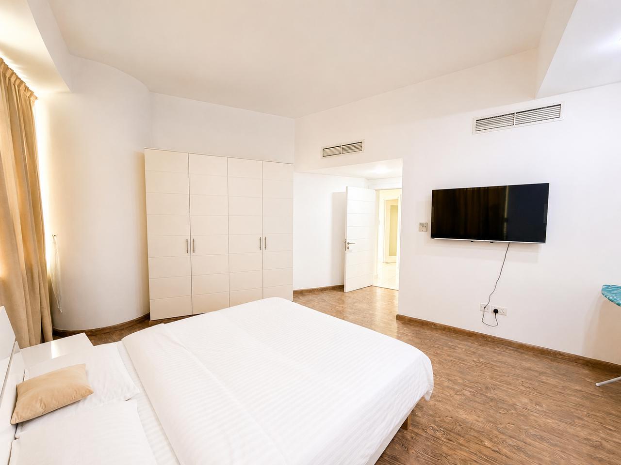 Two-Bedroom Apartment with Three Bathrooms