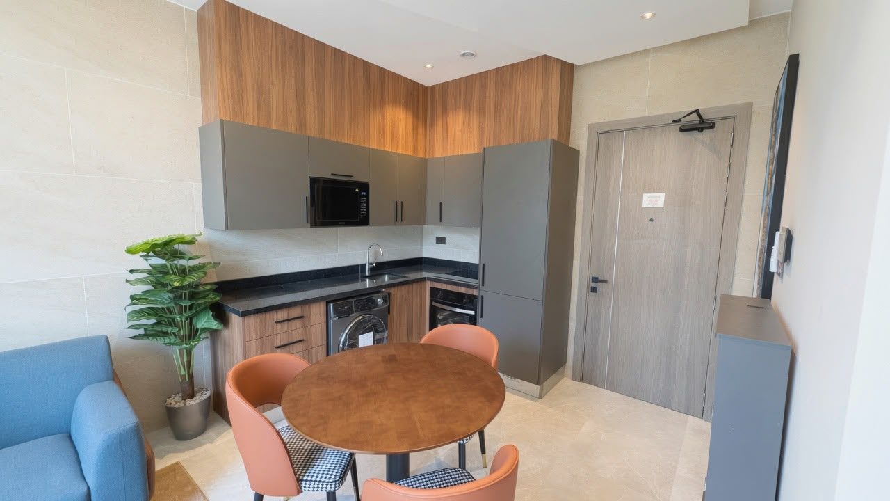 One-Bedroom Apartment, 90 sqm, Two Bathrooms