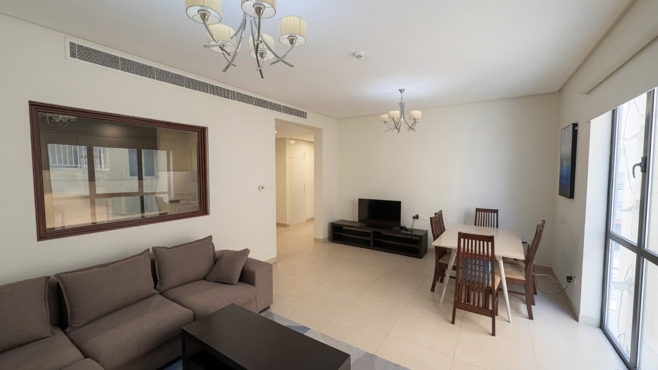 One Bedroom Apartment with Gym and Parking