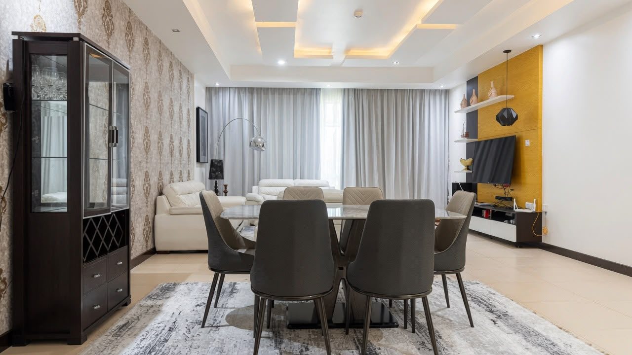 Two Bedroom Apartment with Gym and Pool Access