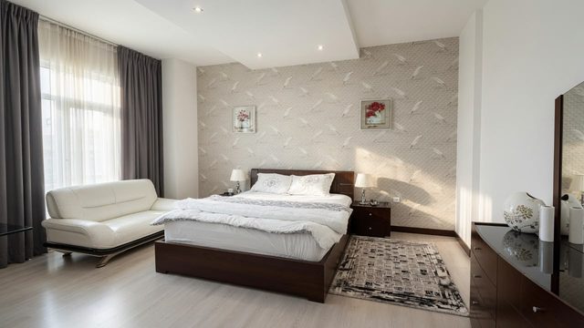 Two Bedroom Apartment with Gym and Pool Access