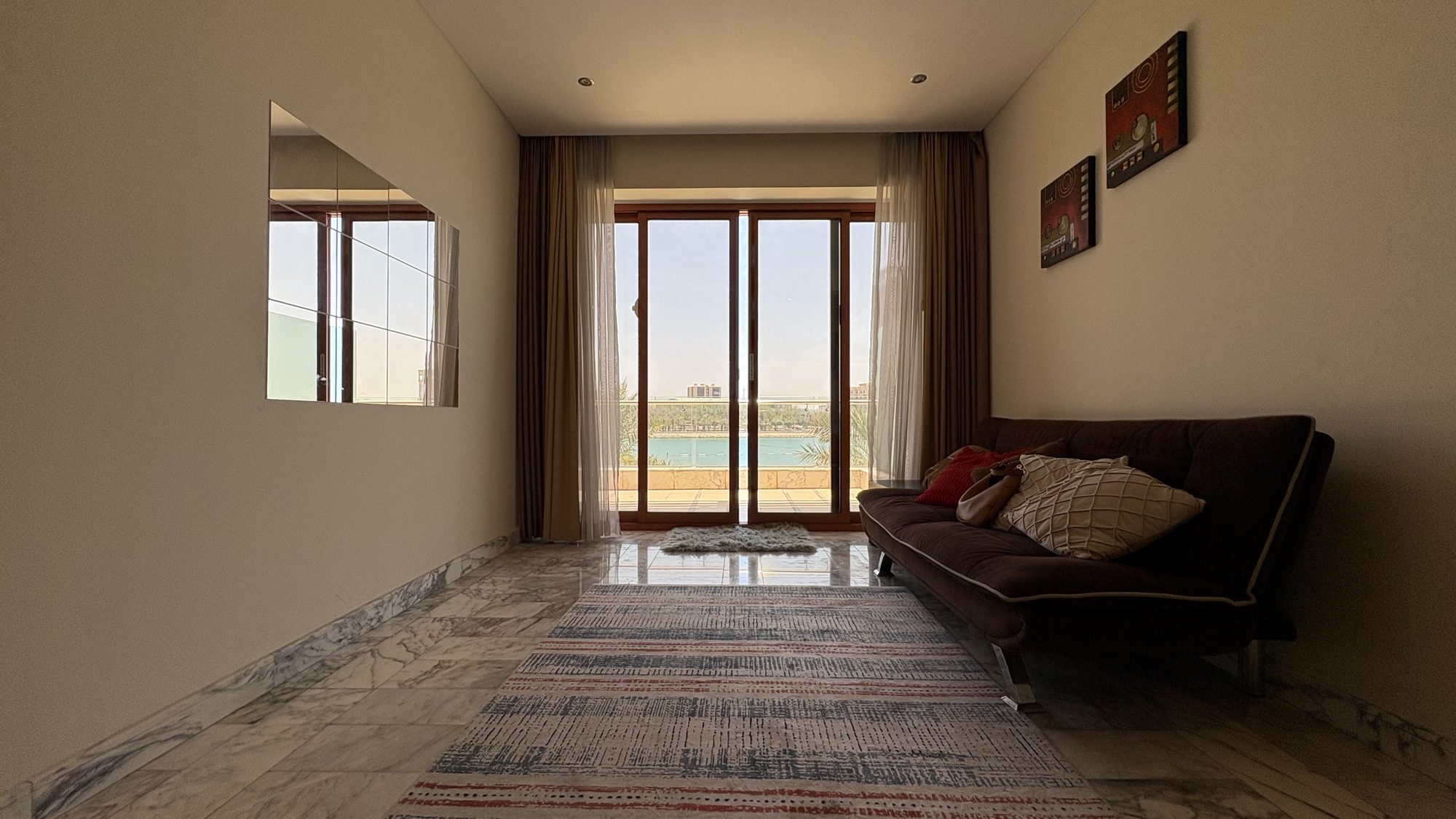 1 Bedroom Apartment with Water Views and Balcony