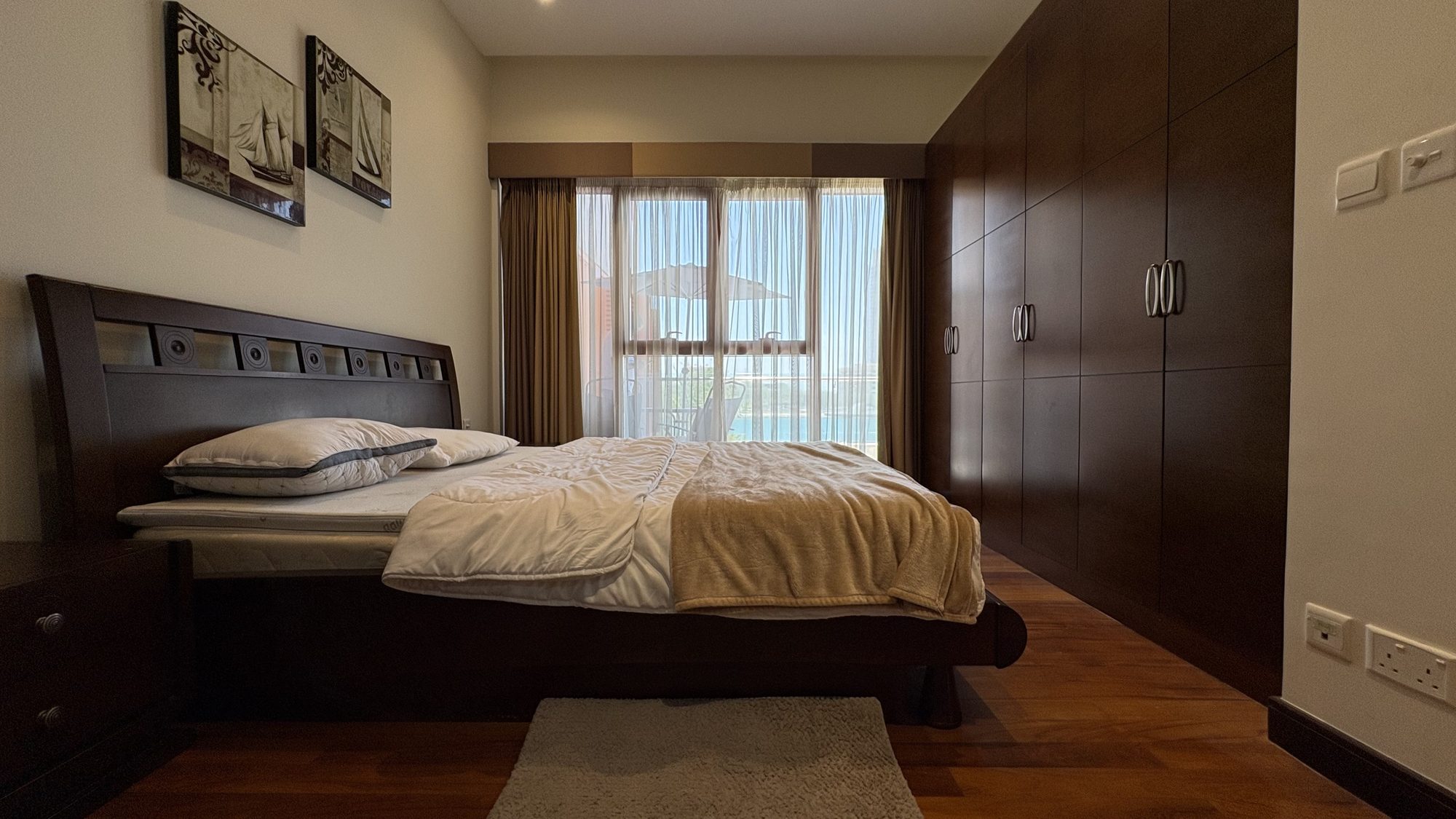 One-Bedroom Apartment with Water Views and Balcony