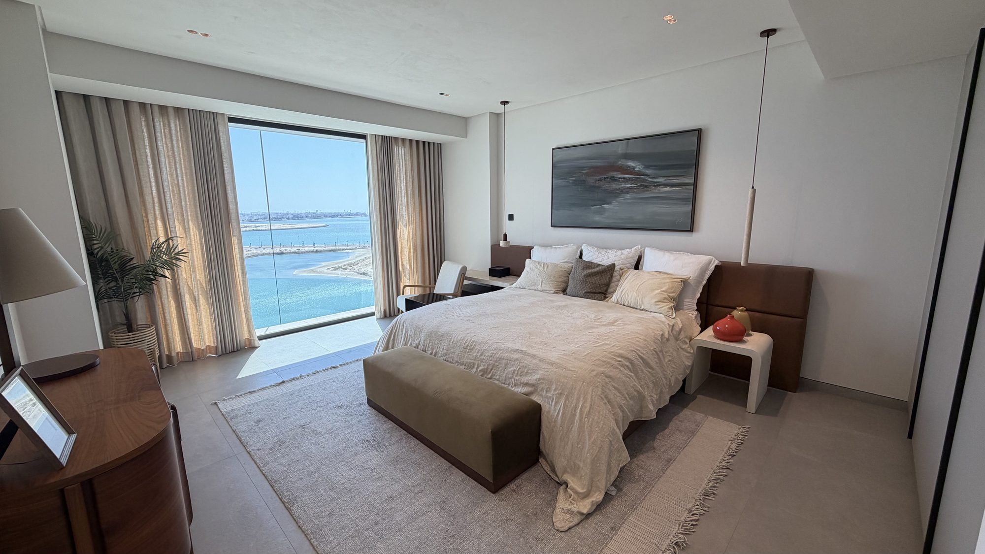 2 Bedroom Apartment with Shared Pool and Gym
