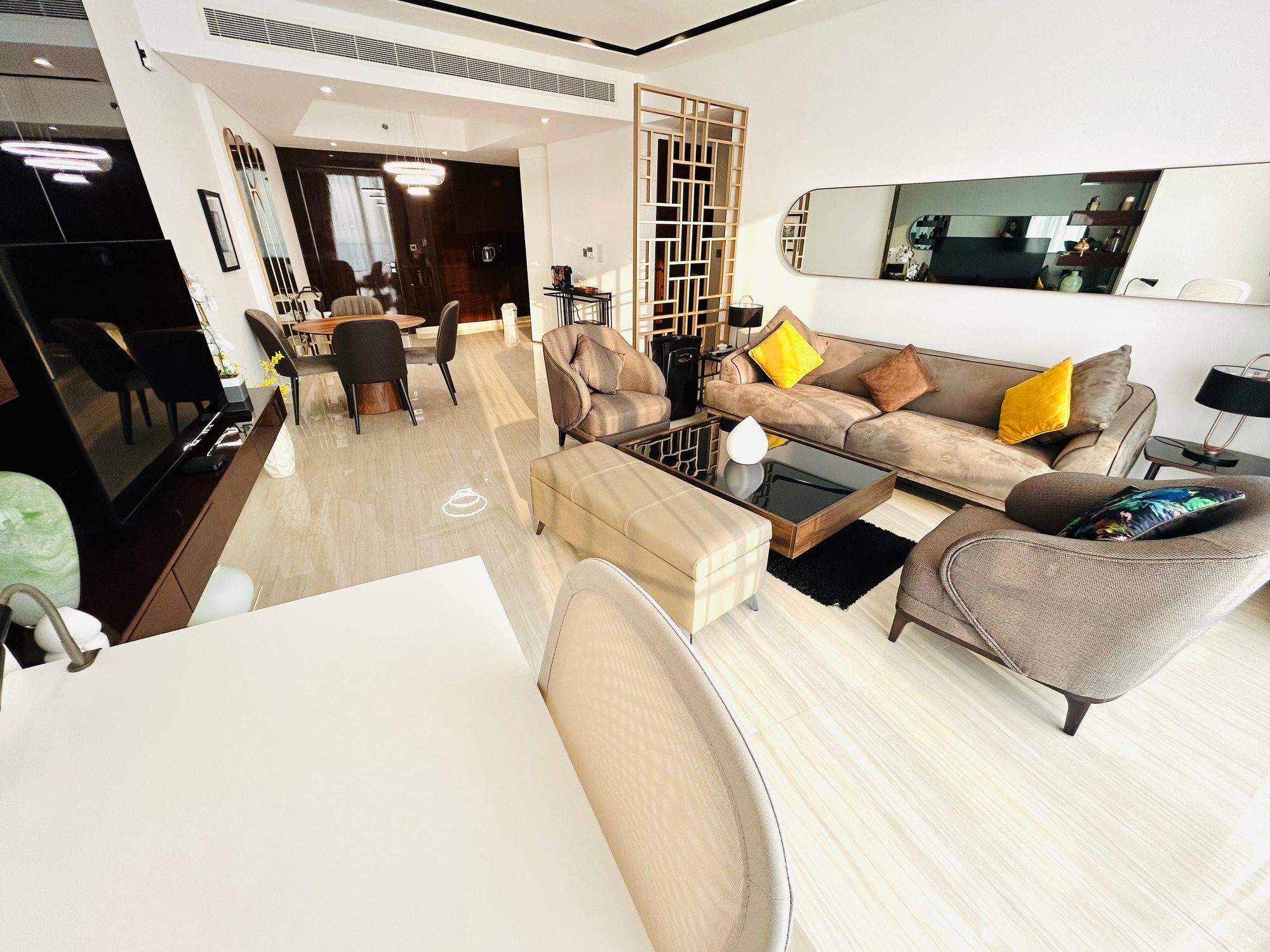 One Bedroom Apartment with Dual Bathrooms