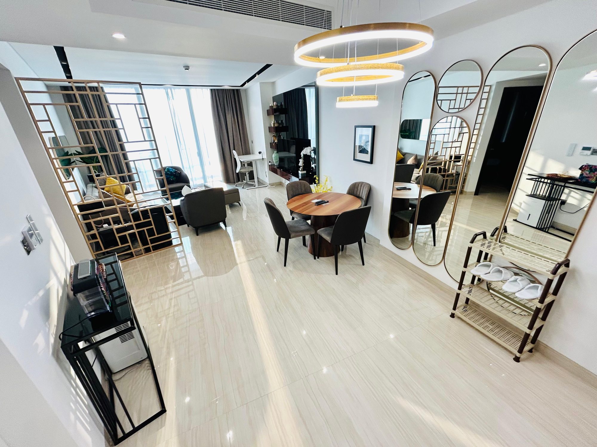 One Bedroom Apartment with Dual Bathrooms