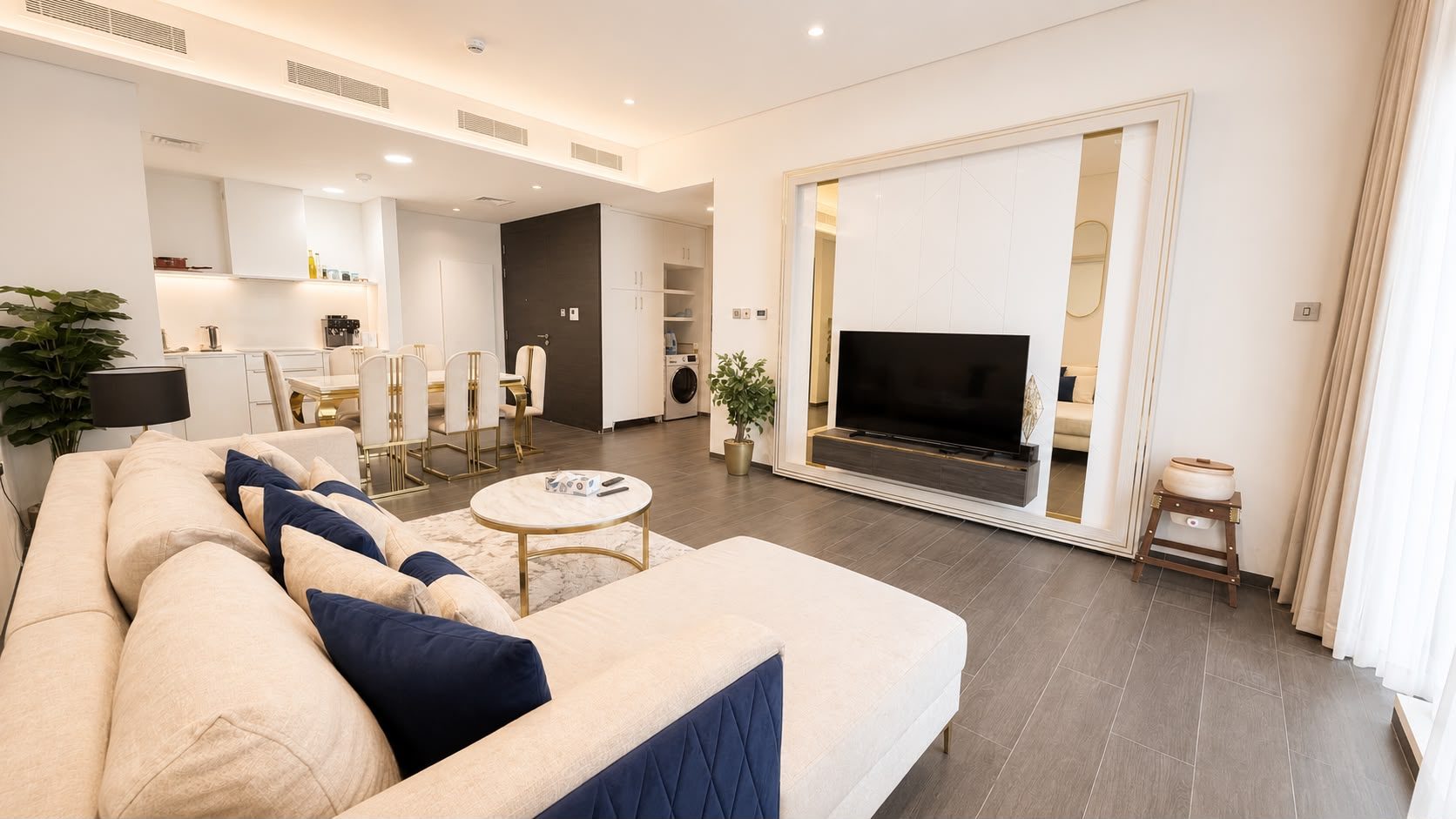 One Bedroom Apartment with Two Bathrooms