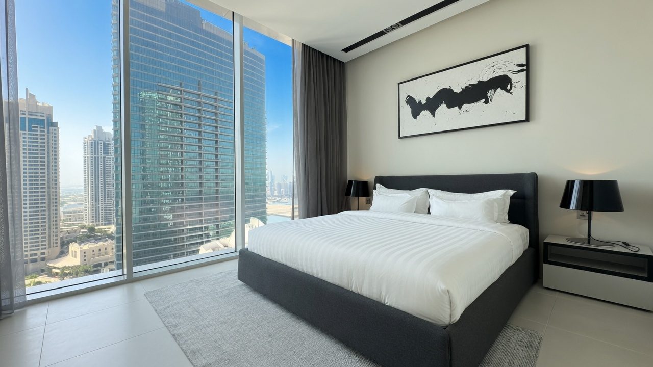 One Bedroom Apartment with Dual Bathrooms