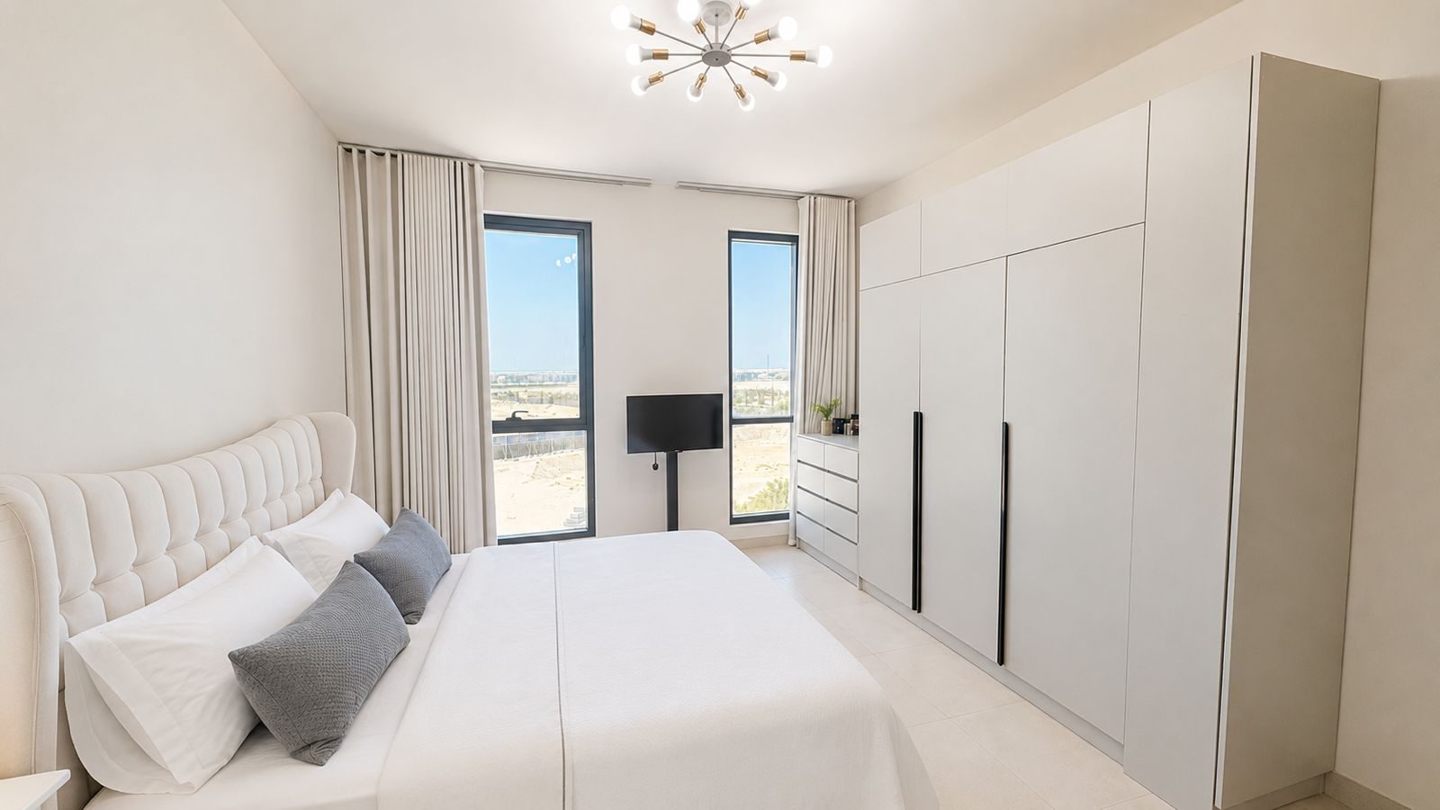 Two-Bedroom Apartment with Pool and Gym Access