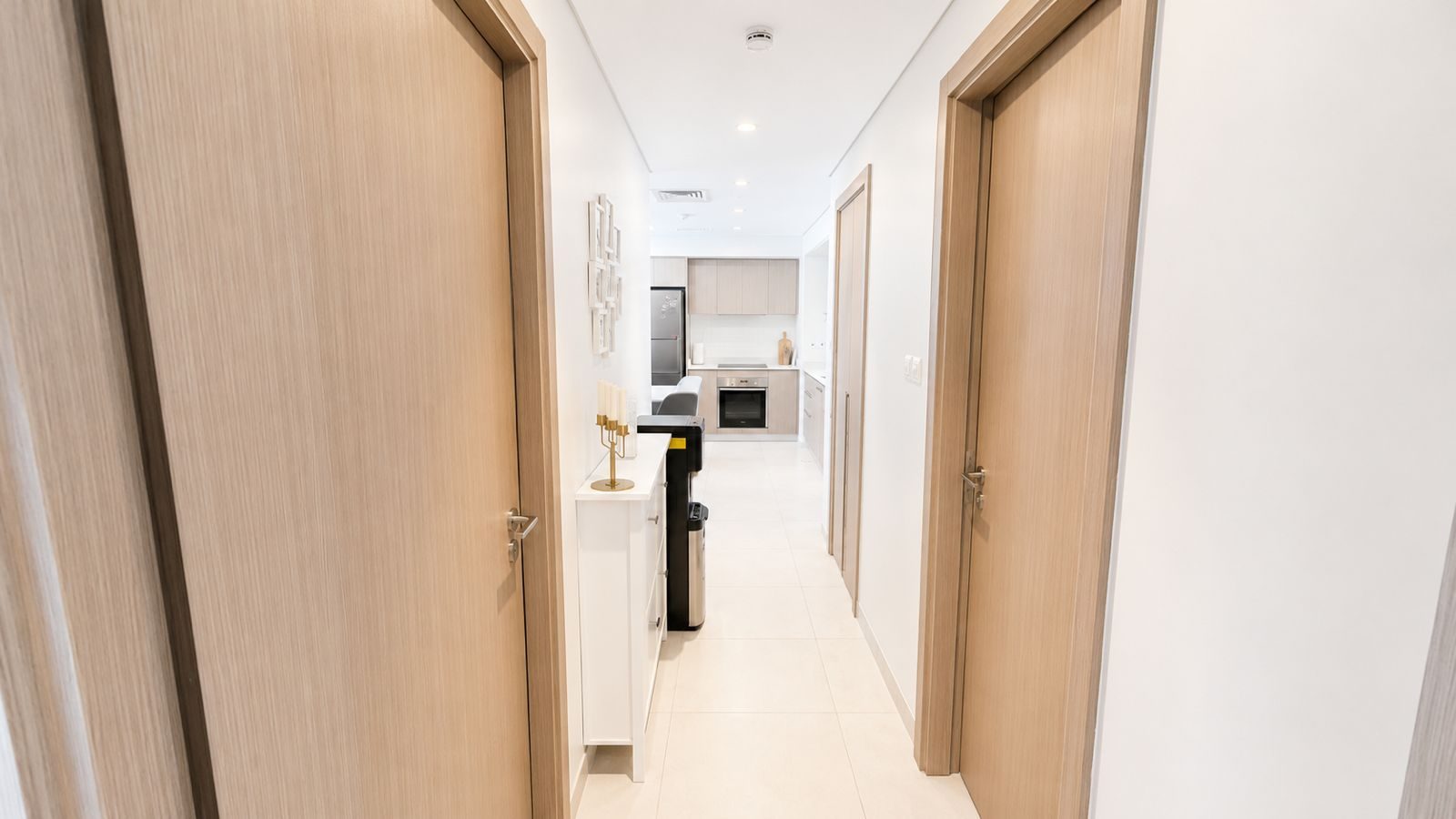 Two-Bedroom Apartment with Pool and Gym Access