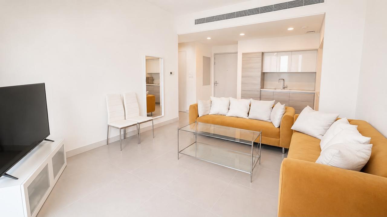 One-Bedroom Apartment with Waterfront Views