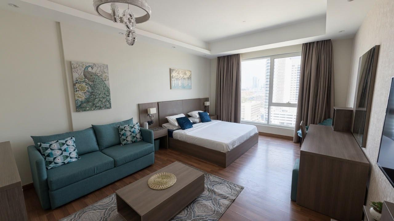 One-Bedroom Apartment with Pool and Gym Access