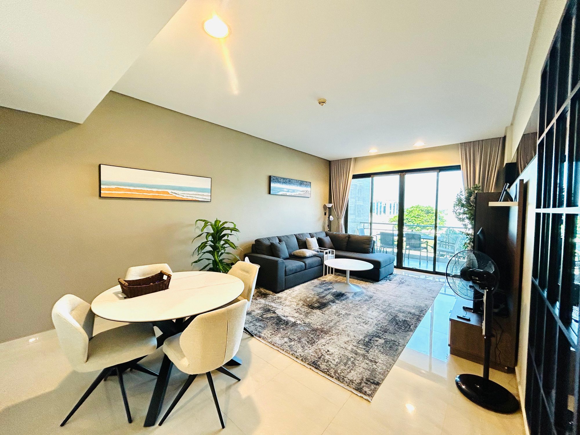 One Bedroom Apartment with Water Views