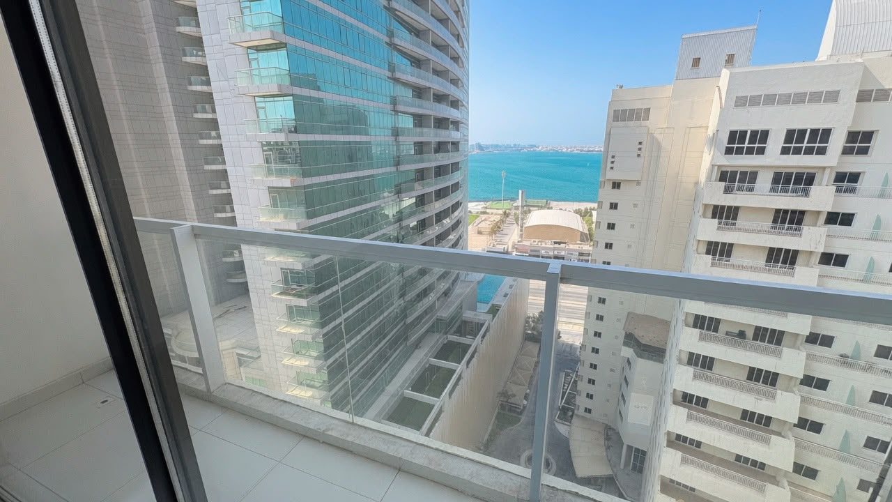 2 Bedroom Duplex with Water Views and Pool