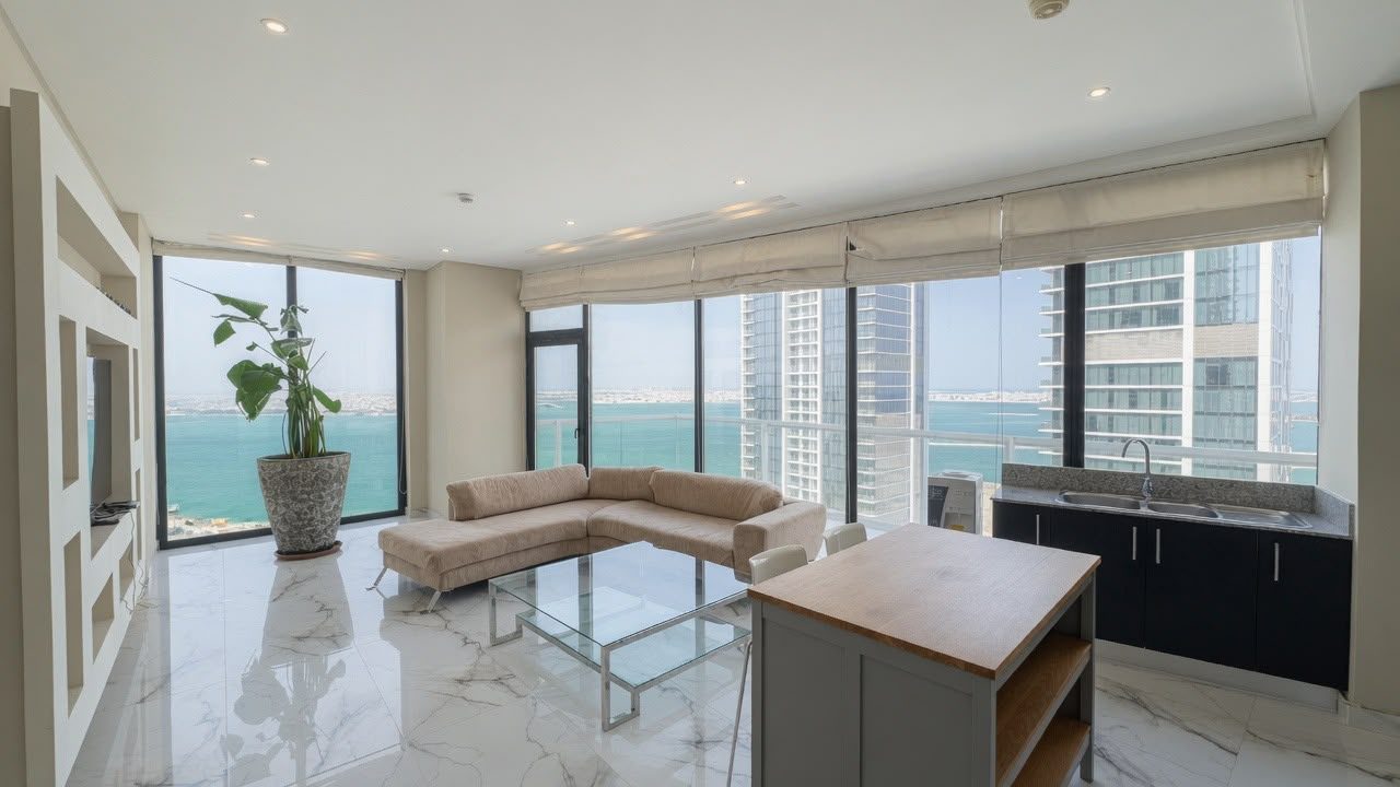 Two-Bedroom Apartment with Landmark Views