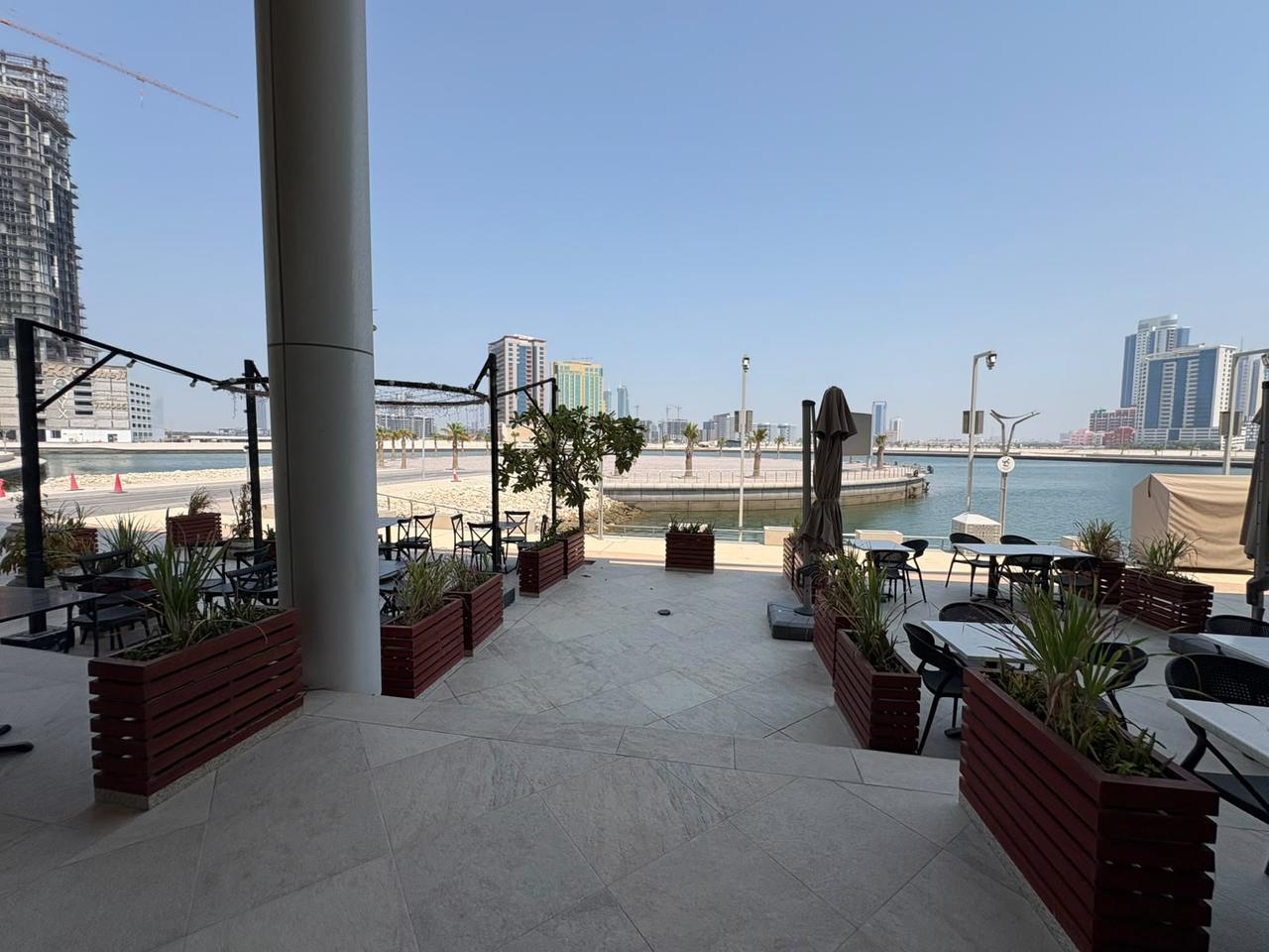 Half Floor Retail Space, 320 sqm