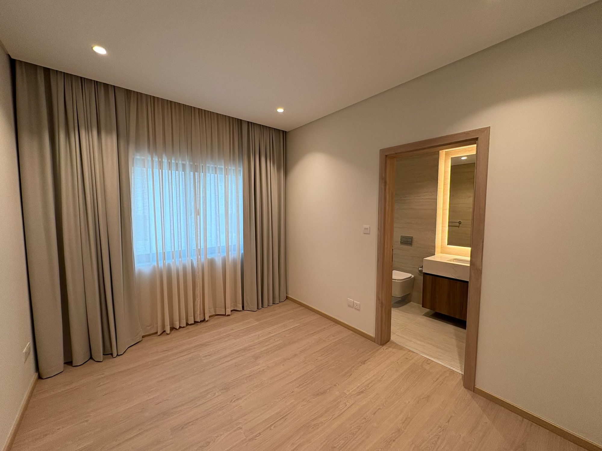Three-Bedroom Duplex with Maid's Room and Pool