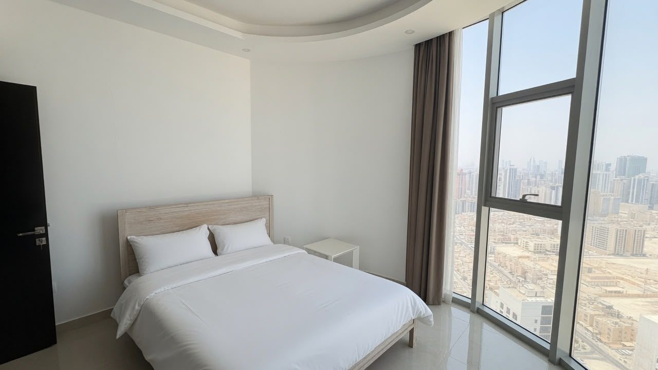 One-Bedroom Apartment with Water Views