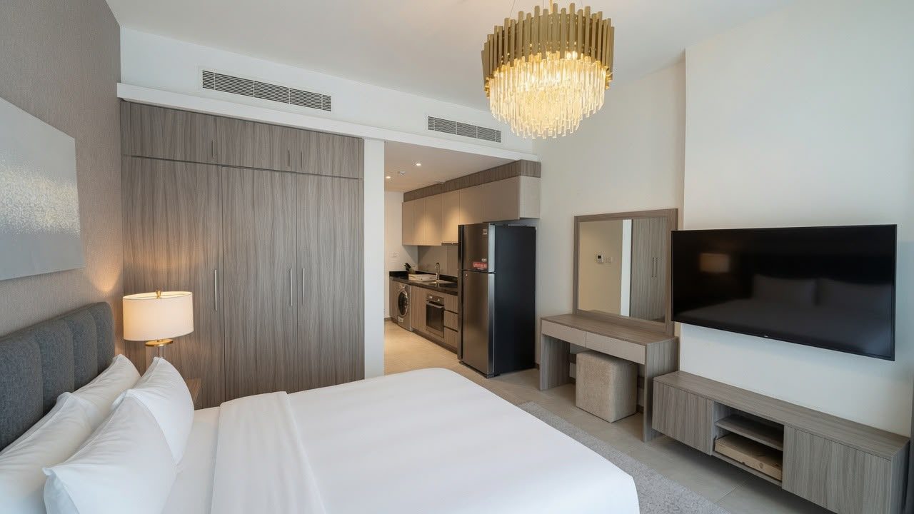 One Bedroom Apartment with Gym and Pool Access