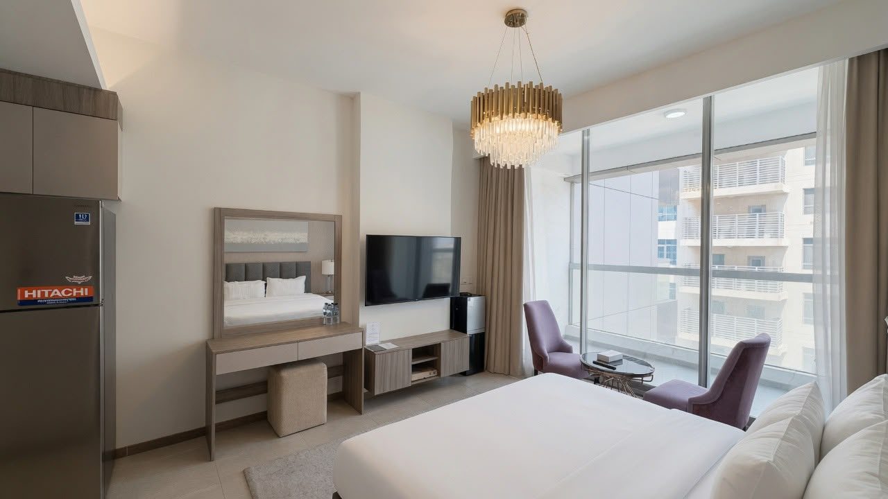 One Bedroom Apartment with Gym and Pool Access
