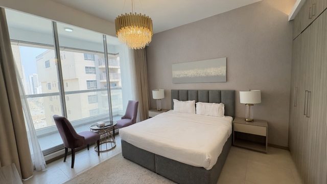 One Bedroom Apartment with Gym and Pool Access