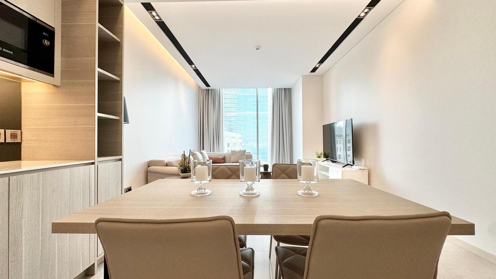 One-Bedroom Apartment with Dual Bathrooms