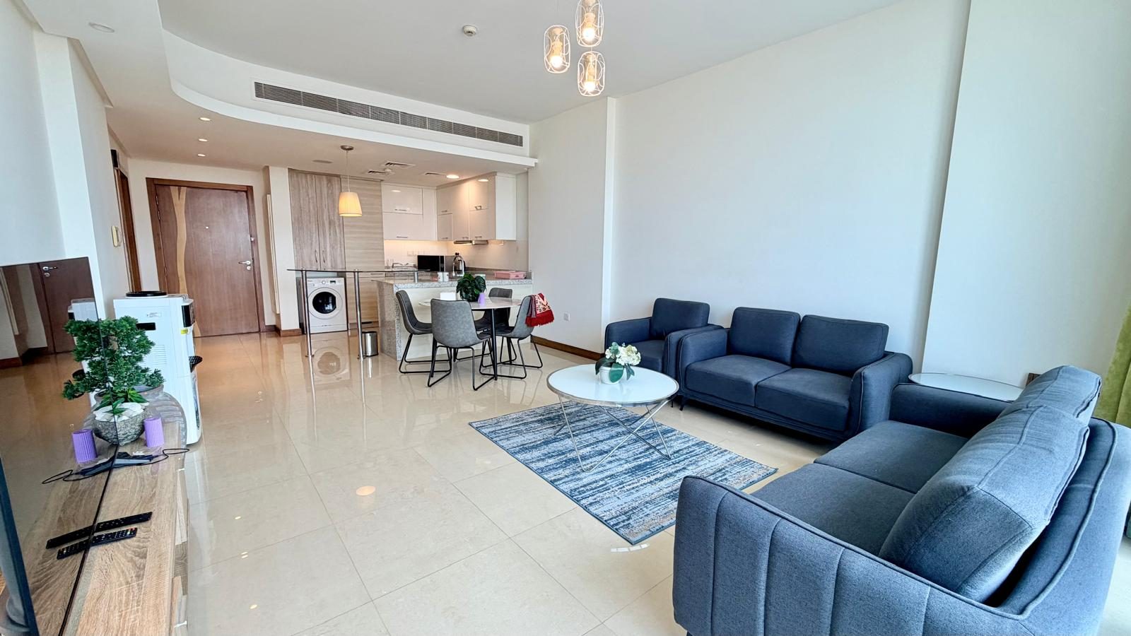 One-Bedroom Apartment with Water Views