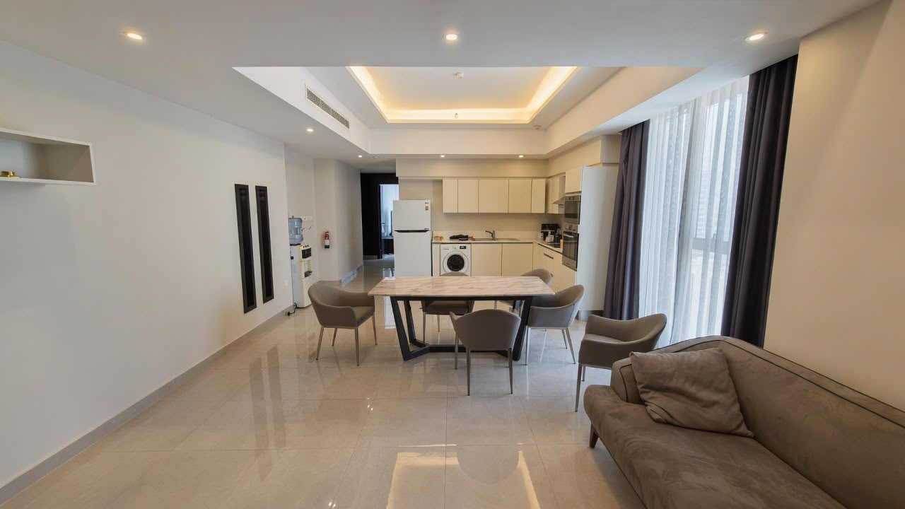 Three-Bedroom Duplex with Four Bathrooms
