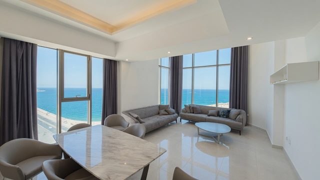 Three-Bedroom Duplex with Four Bathrooms