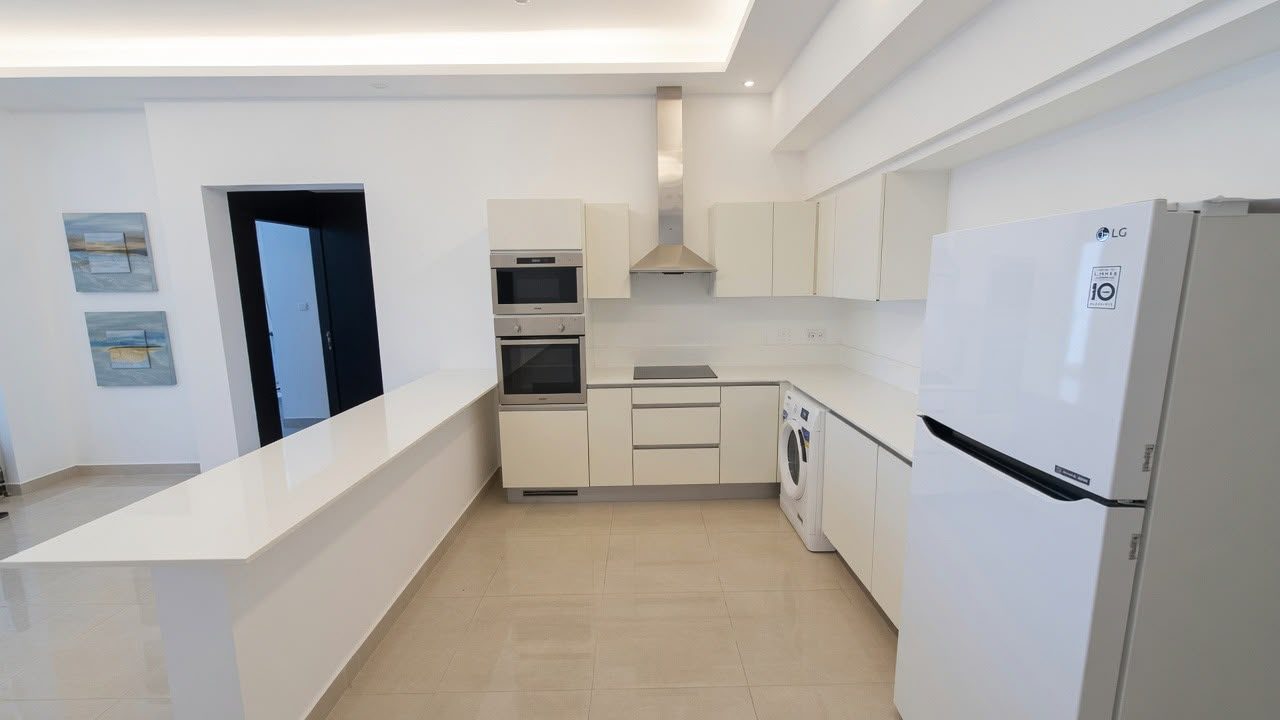 Two-Bedroom Apartment with Dual Parking and Spa