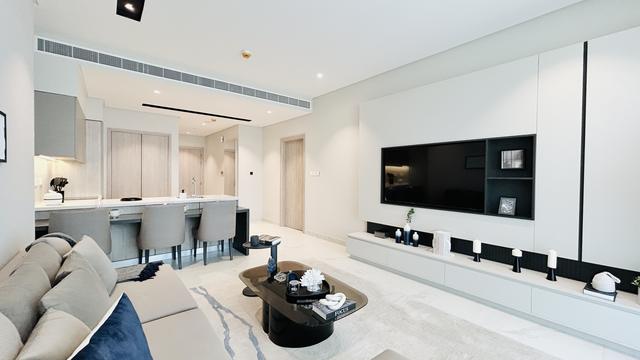One Bedroom Apartment with Water Views