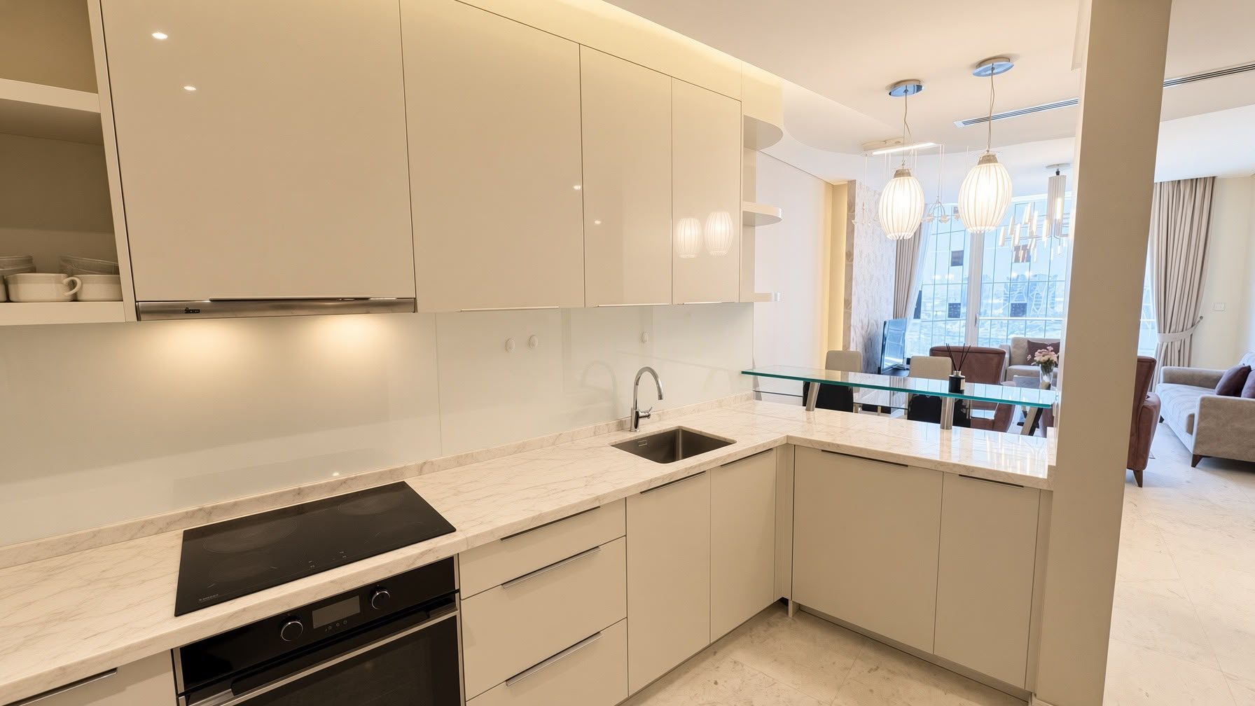 2-Bedroom Apartment with 3 Bathrooms and Parking