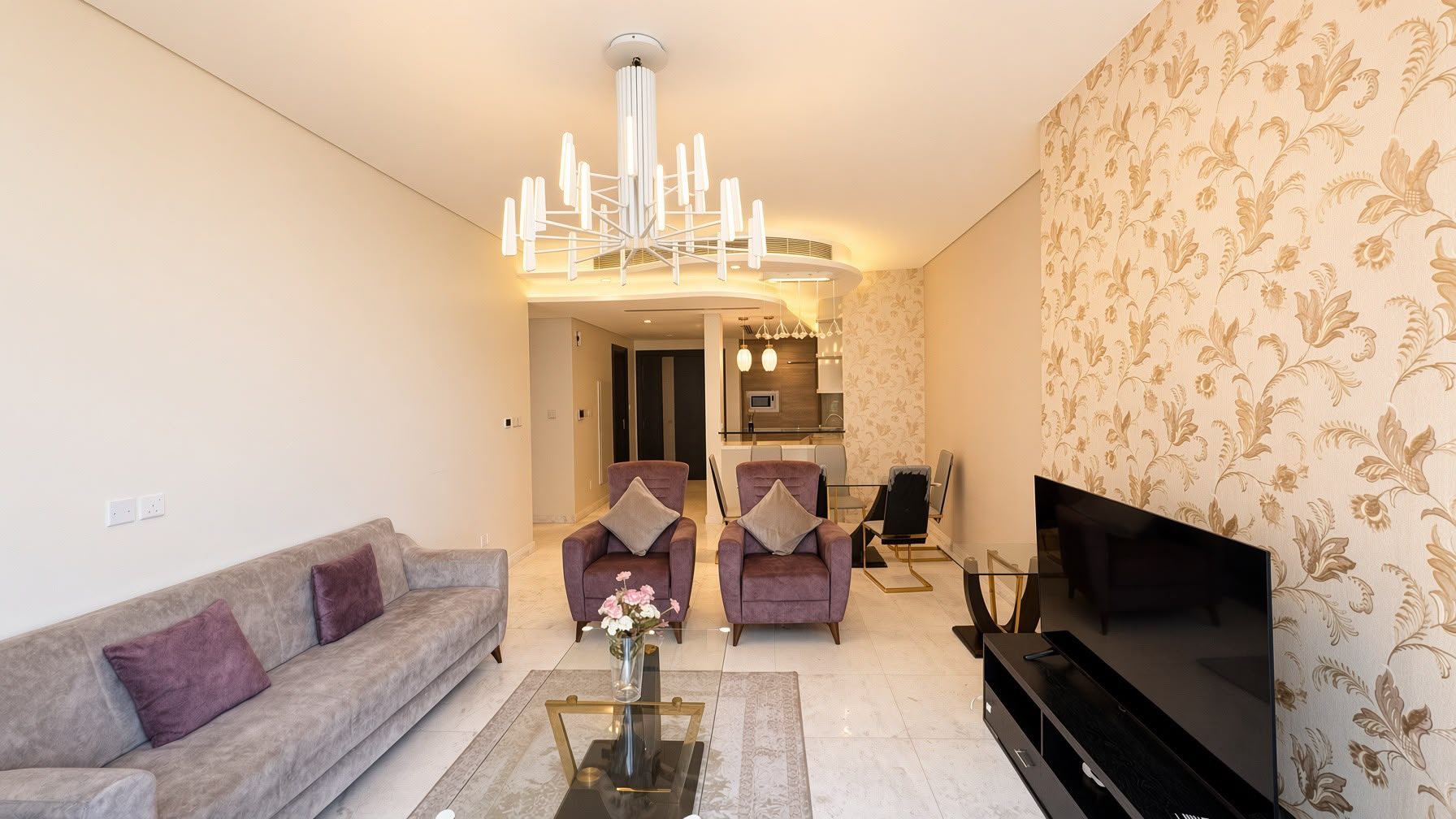 2-Bedroom Apartment with 3 Bathrooms and Parking
