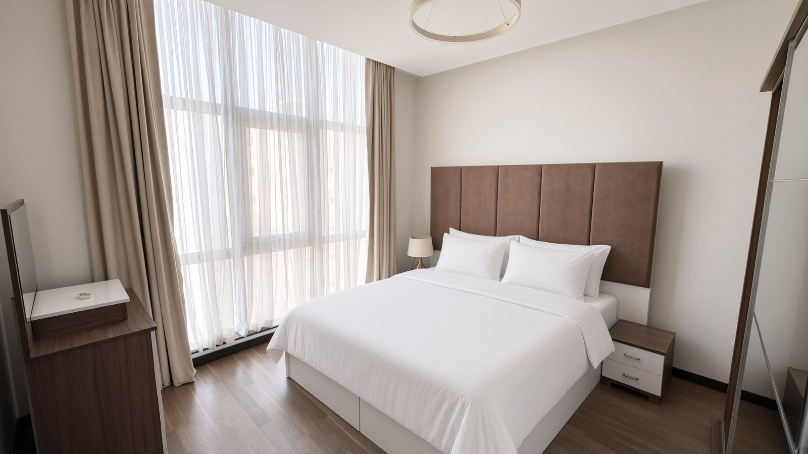 2-Bedroom Apartment with Gym and Fibre Optics