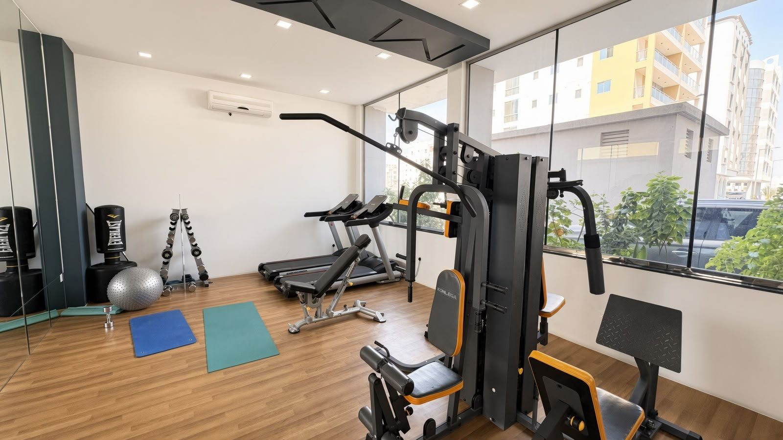 2-Bedroom Apartment with Gym and Fibre Optics