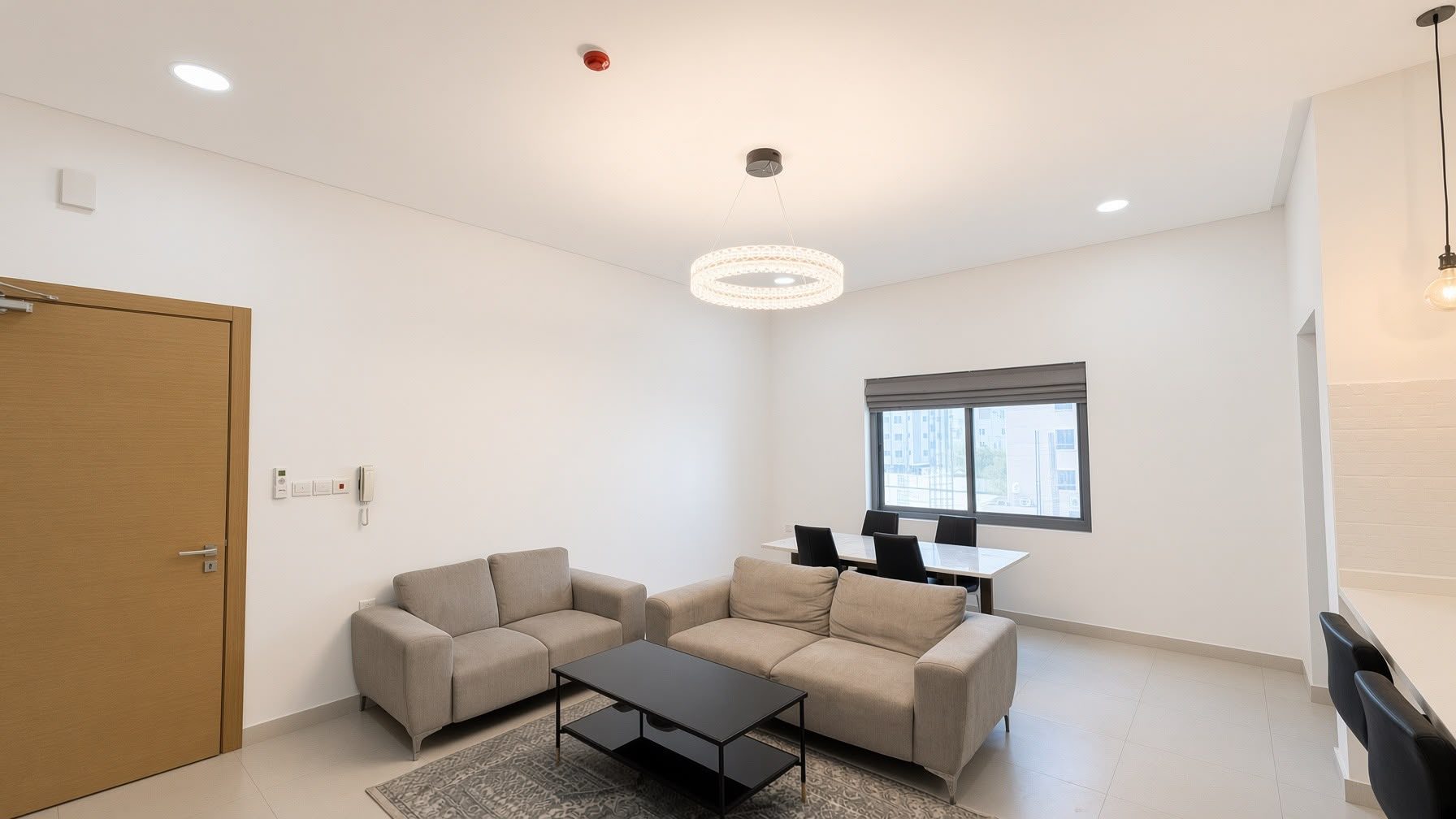 One-Bedroom Apartment with Two Bathrooms