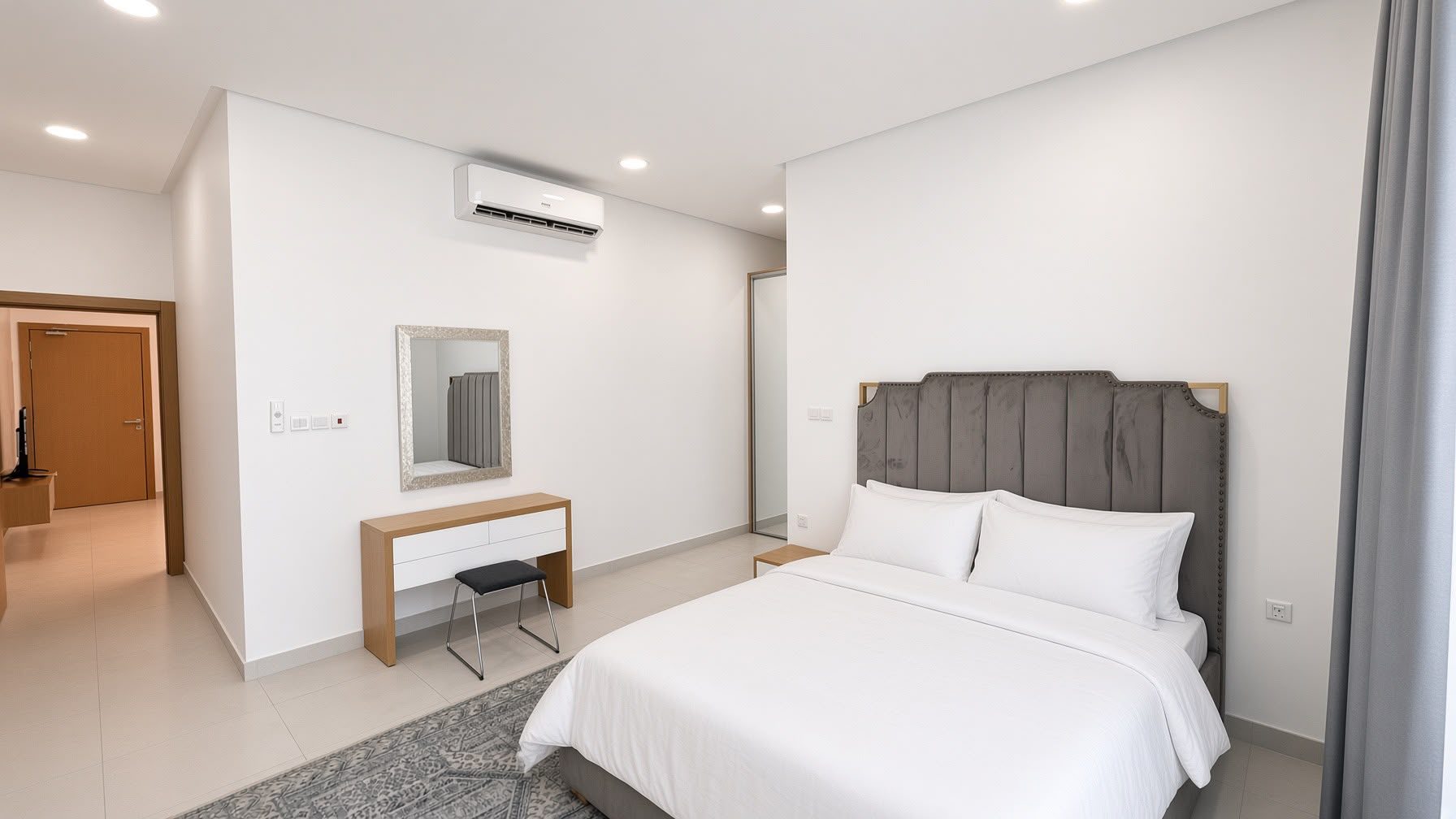 One-Bedroom Apartment with Two Bathrooms