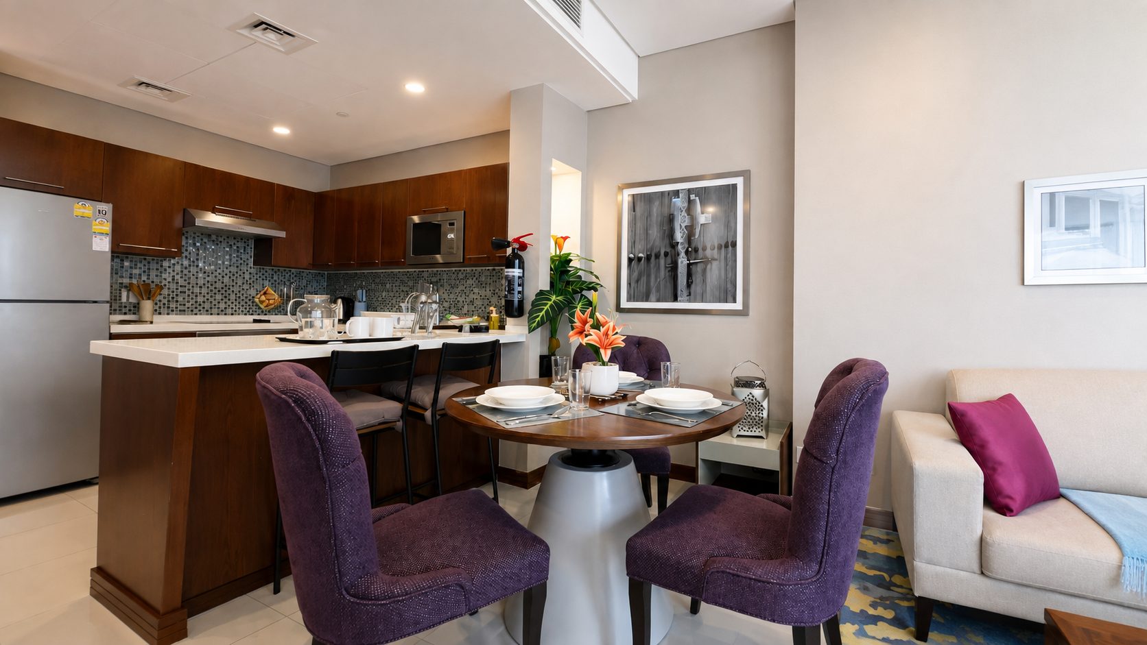 One-Bedroom Apartment with Two Bathrooms