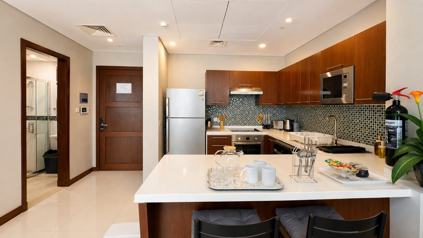 One-Bedroom Apartment with Two Bathrooms