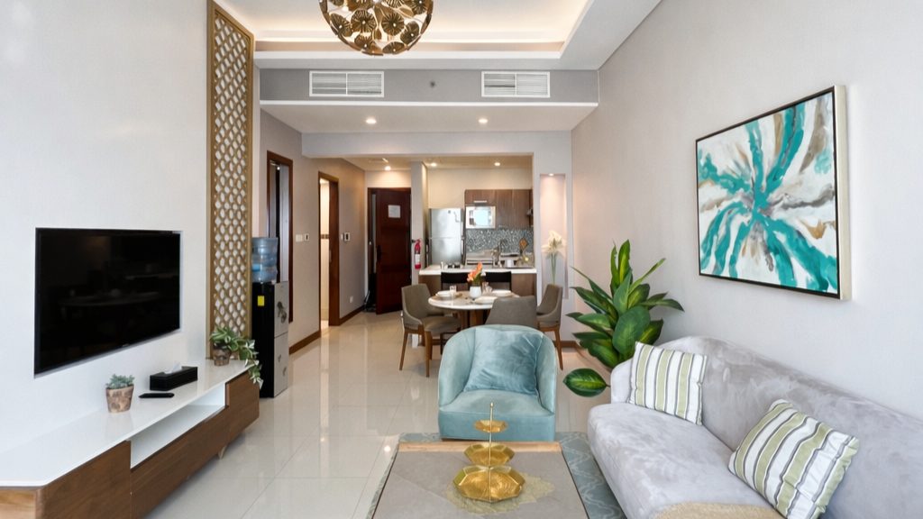One-Bedroom Apartment with Two Bathrooms