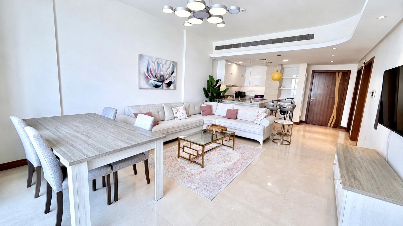 1 Bedroom Apartment with Water Views