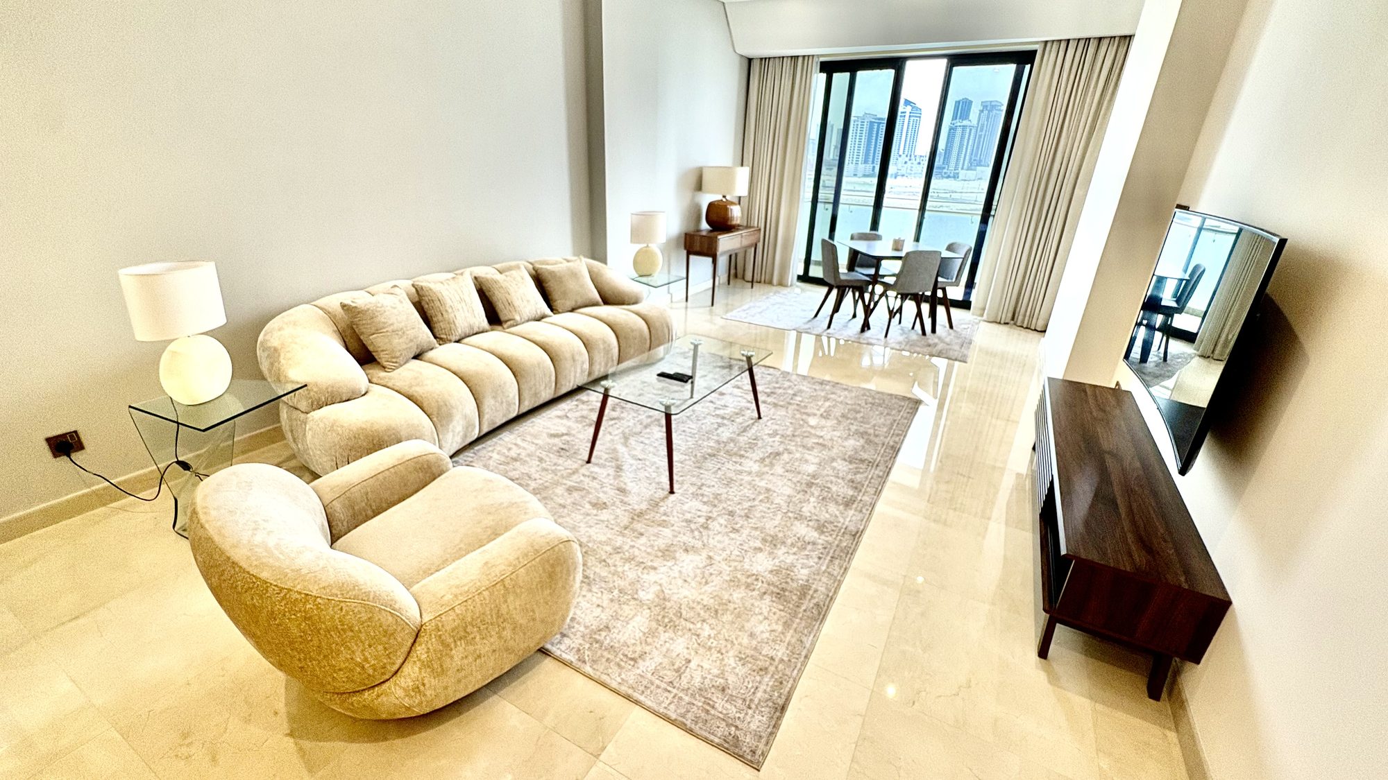 1-Bedroom Apartment with Water Views, 98sqm