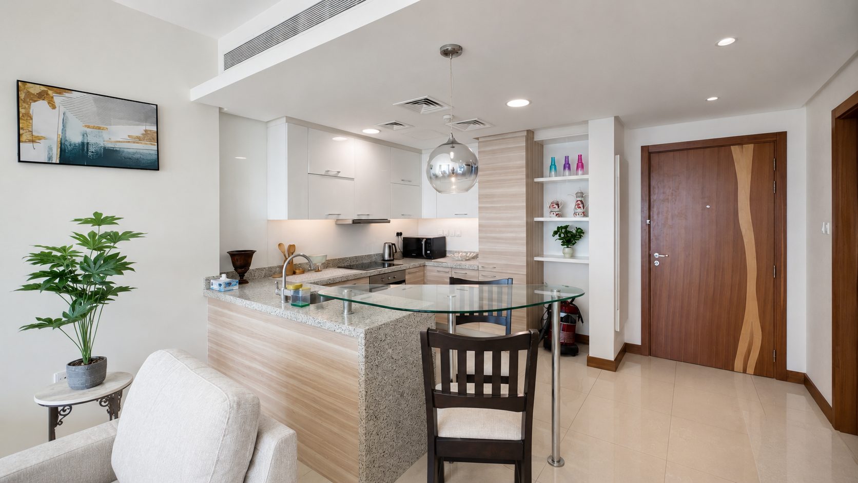 One-Bedroom Apartment with Dual Bathrooms