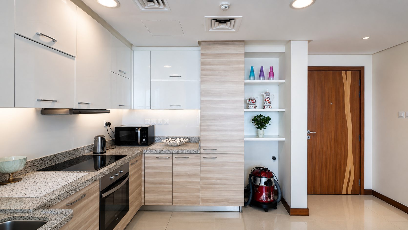 One-Bedroom Apartment with Dual Bathrooms