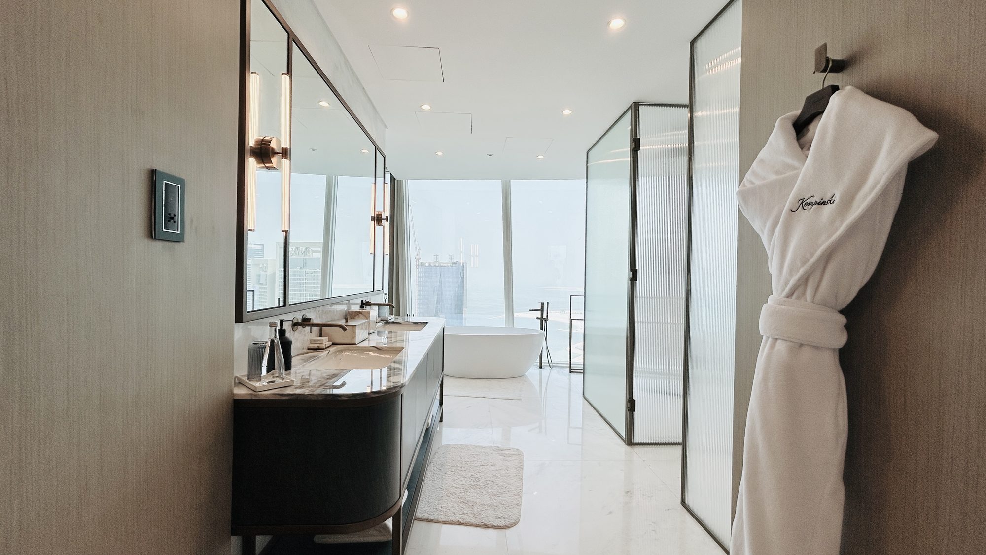 One-Bedroom Apartment with Water Views