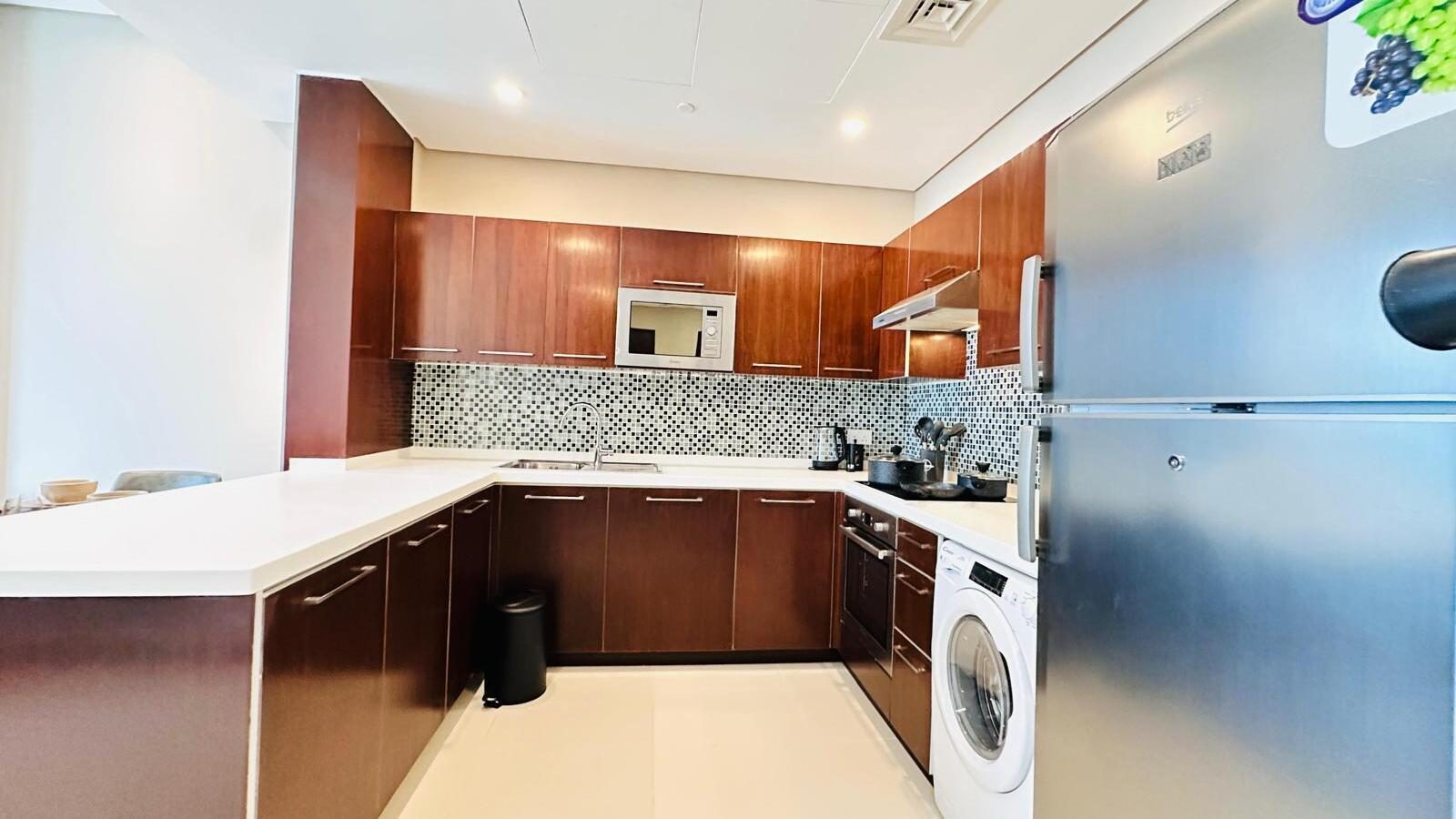 One-Bedroom Apartment with Dual Bathrooms
